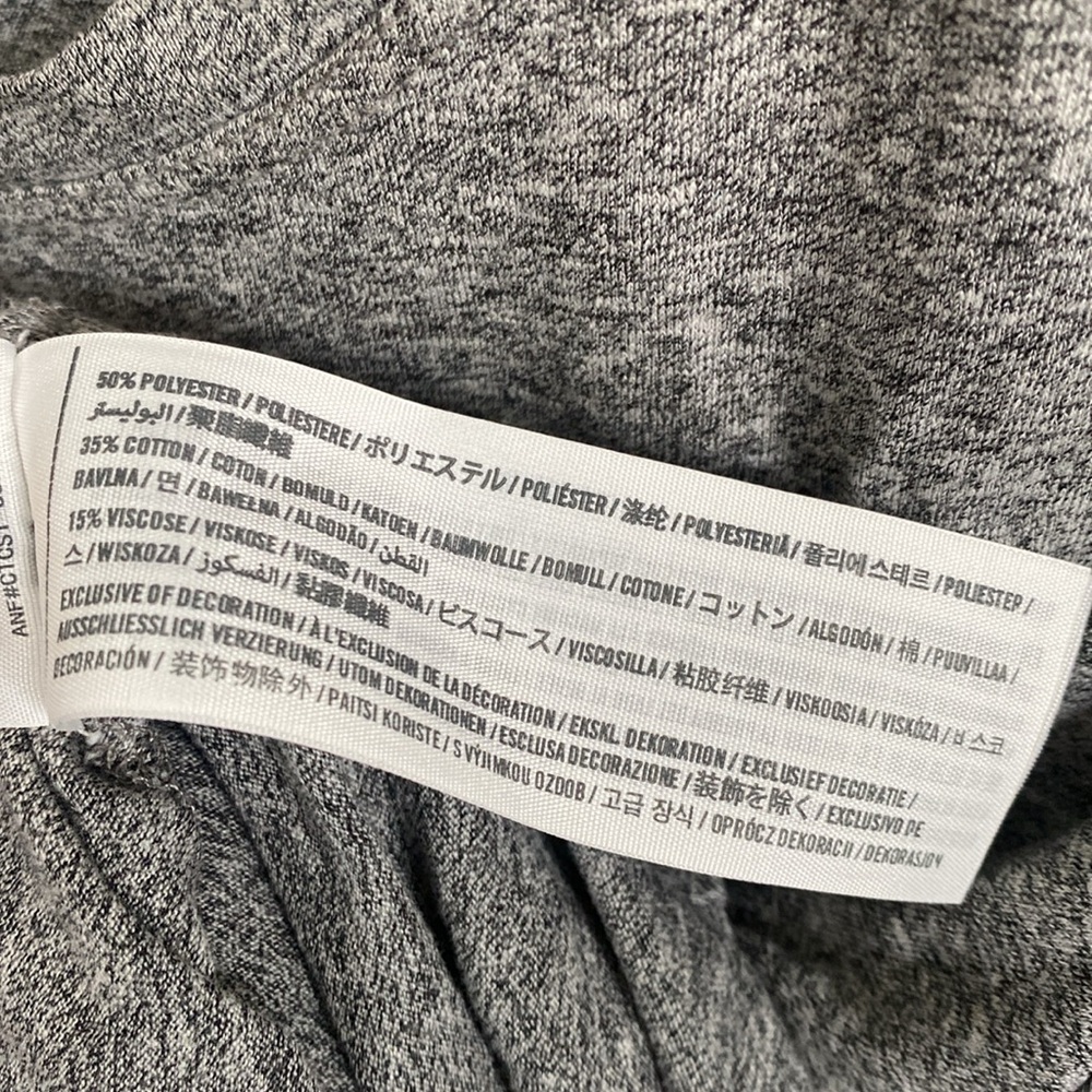Abercrombie & Fitch cropped t-shirt - Picture 5 of 5